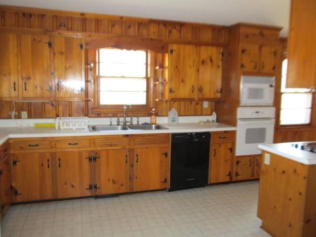 205 Martin Road Anderson, SC 29626 - Photo 7 of 25