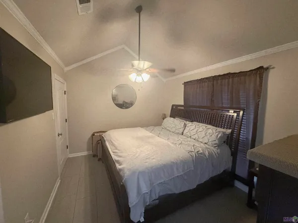 $129,000 | 15654 Riverdale Avenue East, Baton Rouge, LA 70816