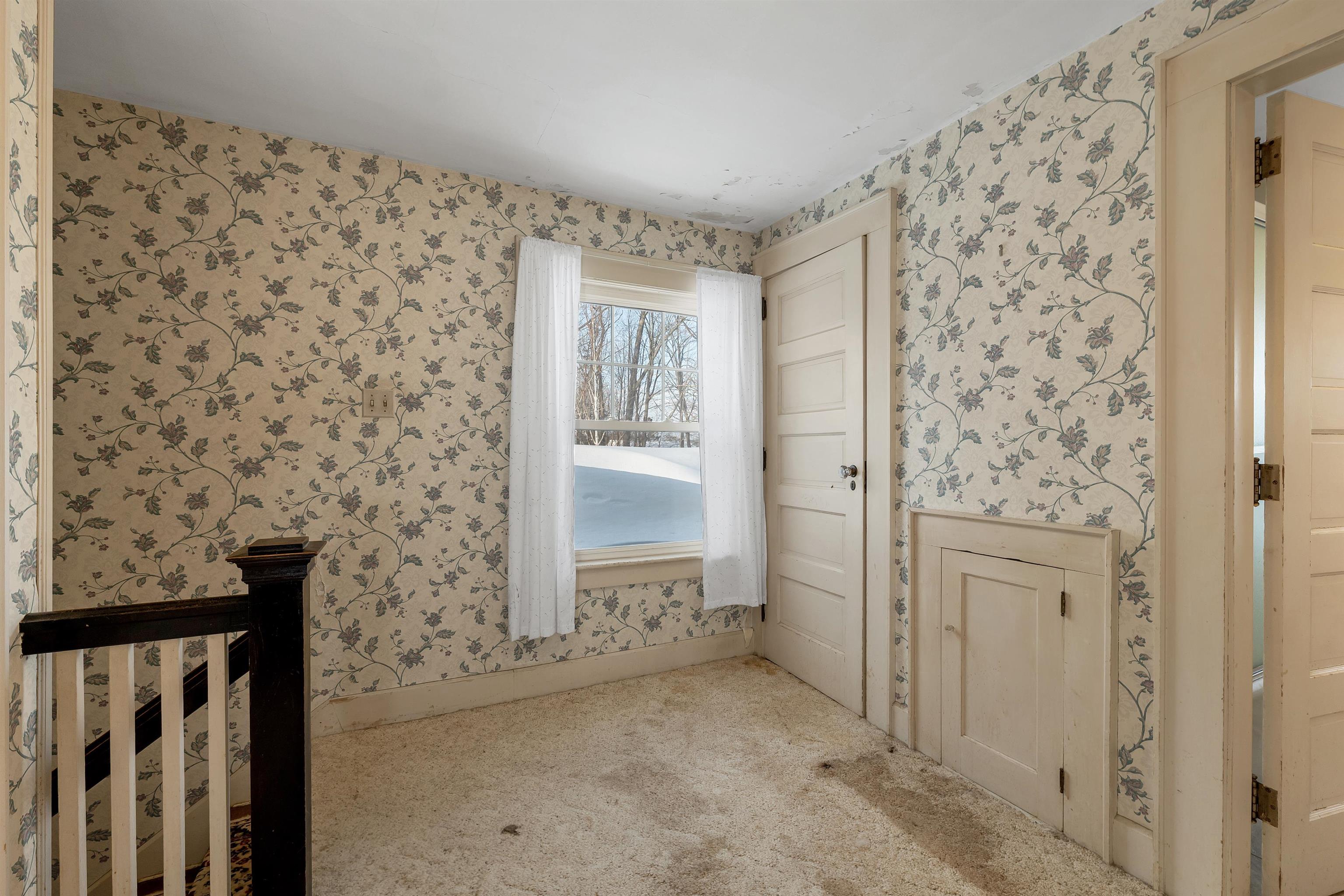 27 Tremont Street Laconia, NH 03246 - Photo 32 of 46