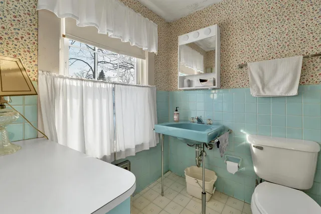 $475,000 | 27 Tremont Street, Laconia, NH 03246