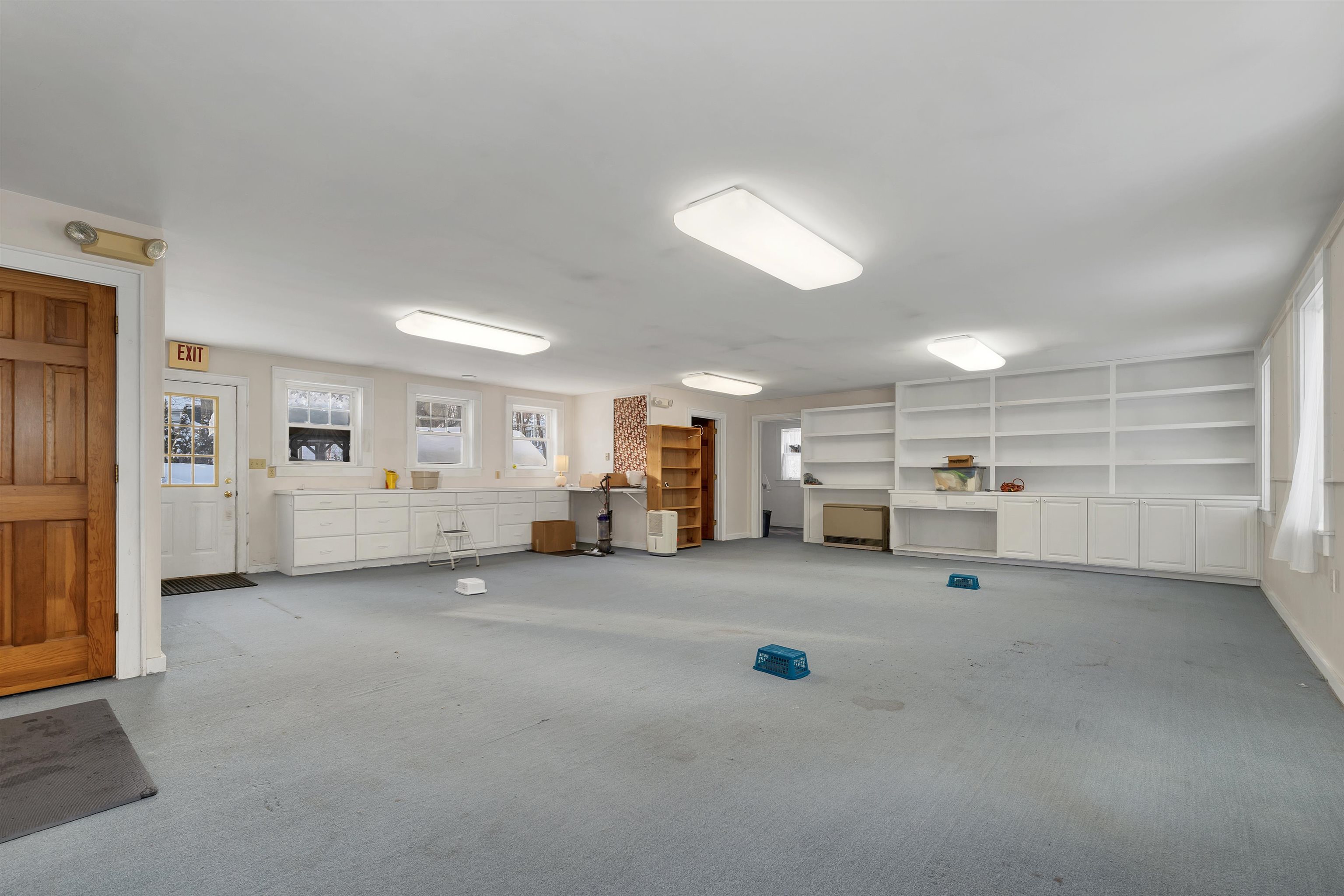 27 Tremont Street Laconia, NH 03246 - Photo 40 of 46