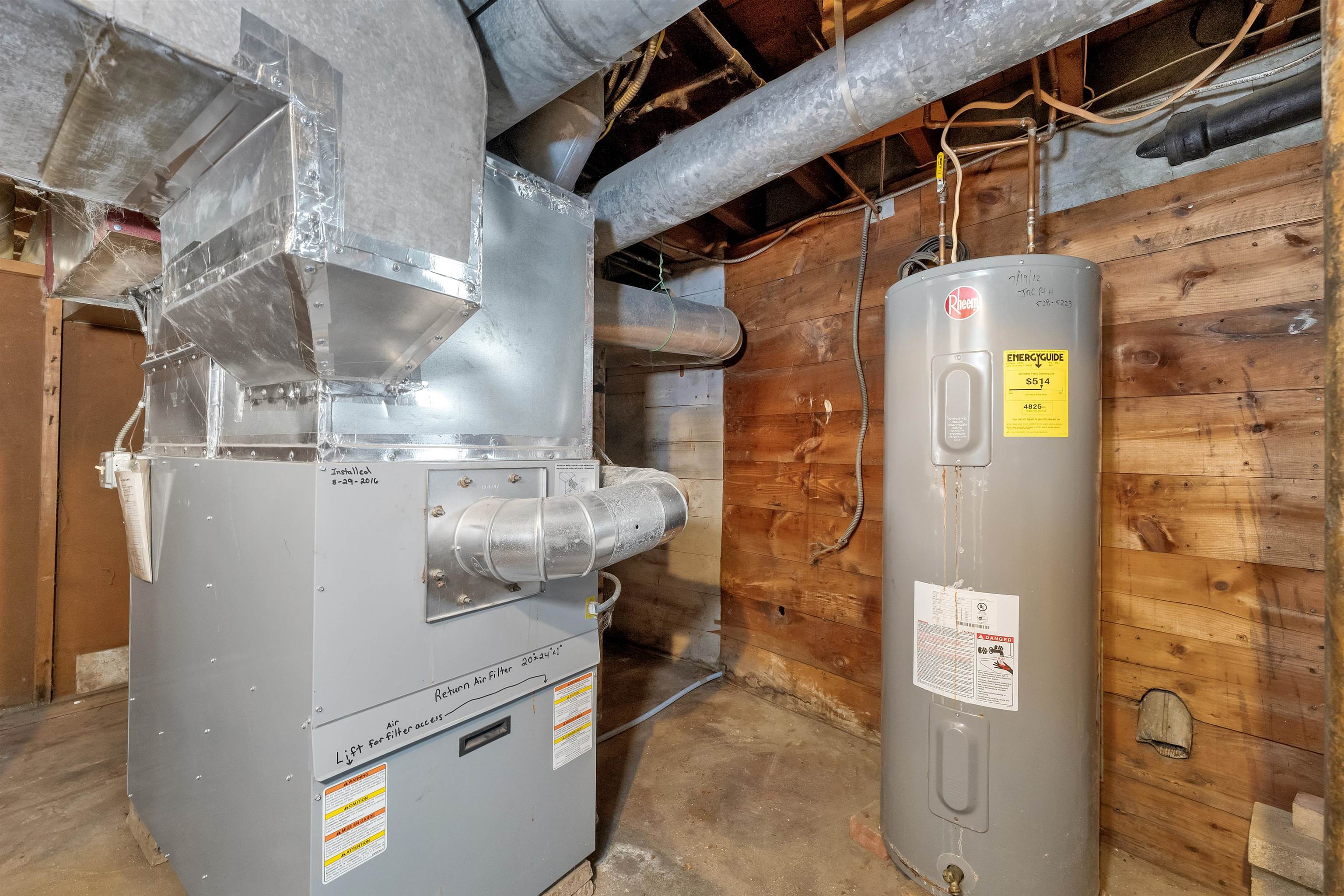 27 Tremont Street Laconia, NH 03246 - Photo 44 of 46