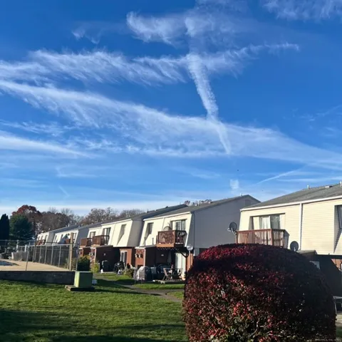 $224,500 | 330 Short Beach Road, Unit C9, East Haven, CT 06512