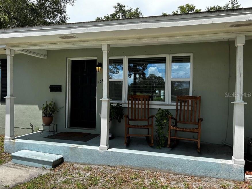 709 Indian Rocks Road Belleair, FL 33756 - Photo 5 of 19 a view of entryway front of house