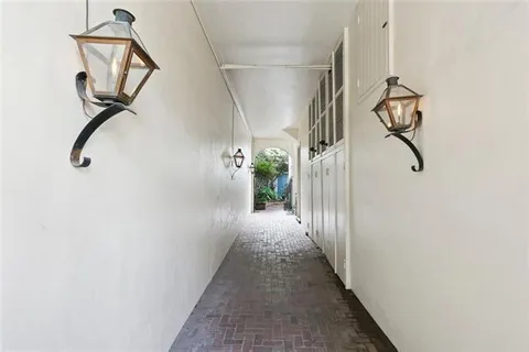 $529,000 | 718 Barracks Street, Unit 4, New Orleans, LA 70116