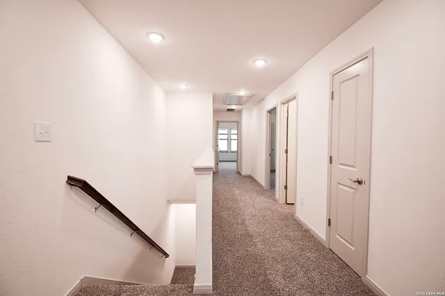 $1,699 | 10211 Tulipwood Pass, Unit 101, San Antonio, TX 78252