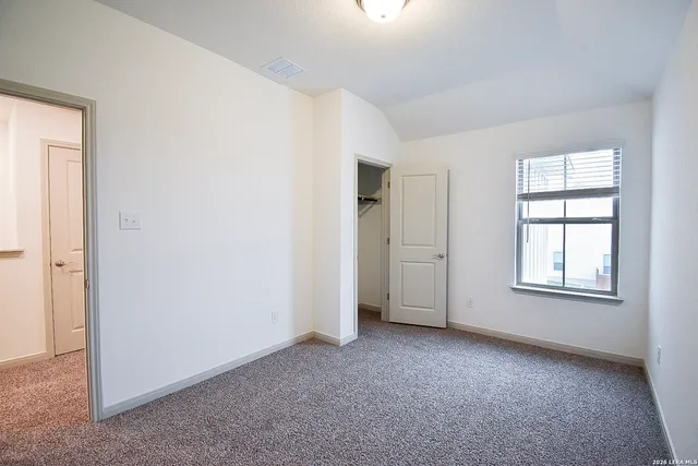 $1,699 | 10211 Tulipwood Pass, Unit 101, San Antonio, TX 78252