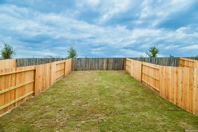 $1,699 | 10211 Tulipwood Pass, Unit 101, San Antonio, TX 78252