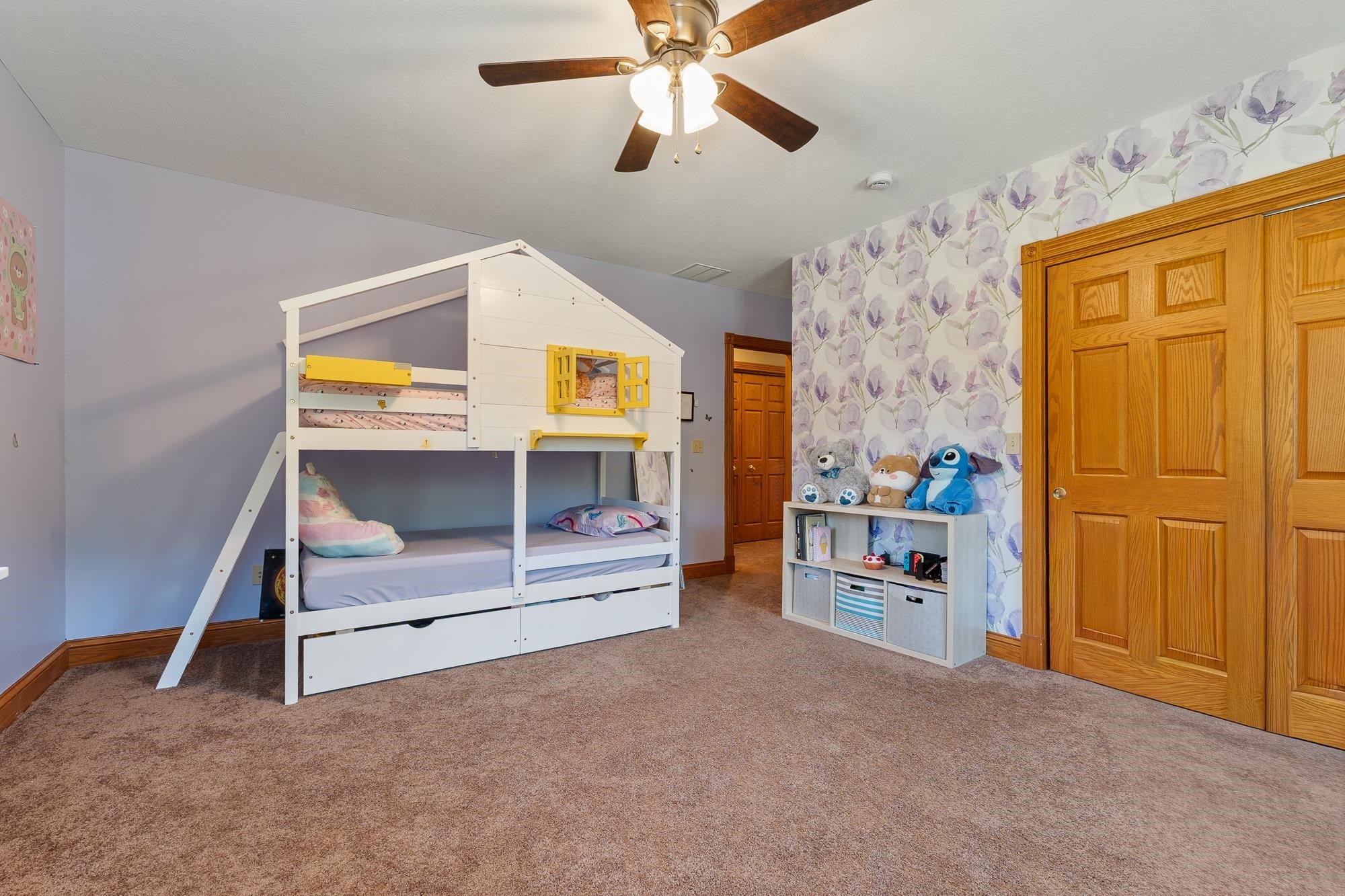 1915 Green Valley Road Huntington, WV 25701 - Photo 11 of 32 Gallery Image 11