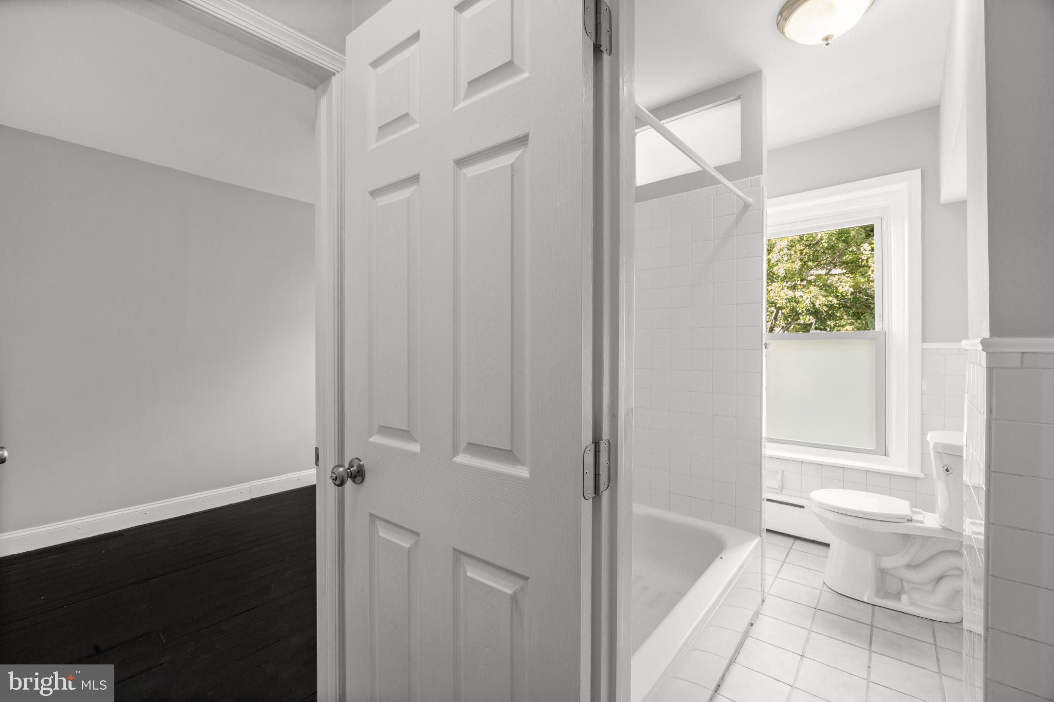 348 Carson Street Philadelphia, PA 19128 - Photo 18 of 27 a bathroom with a bathtub