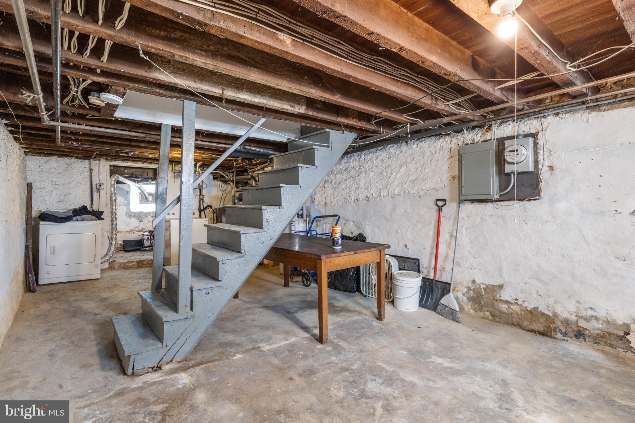348 Carson Street Philadelphia, PA 19128 - Photo 21 of 27 a view of garage