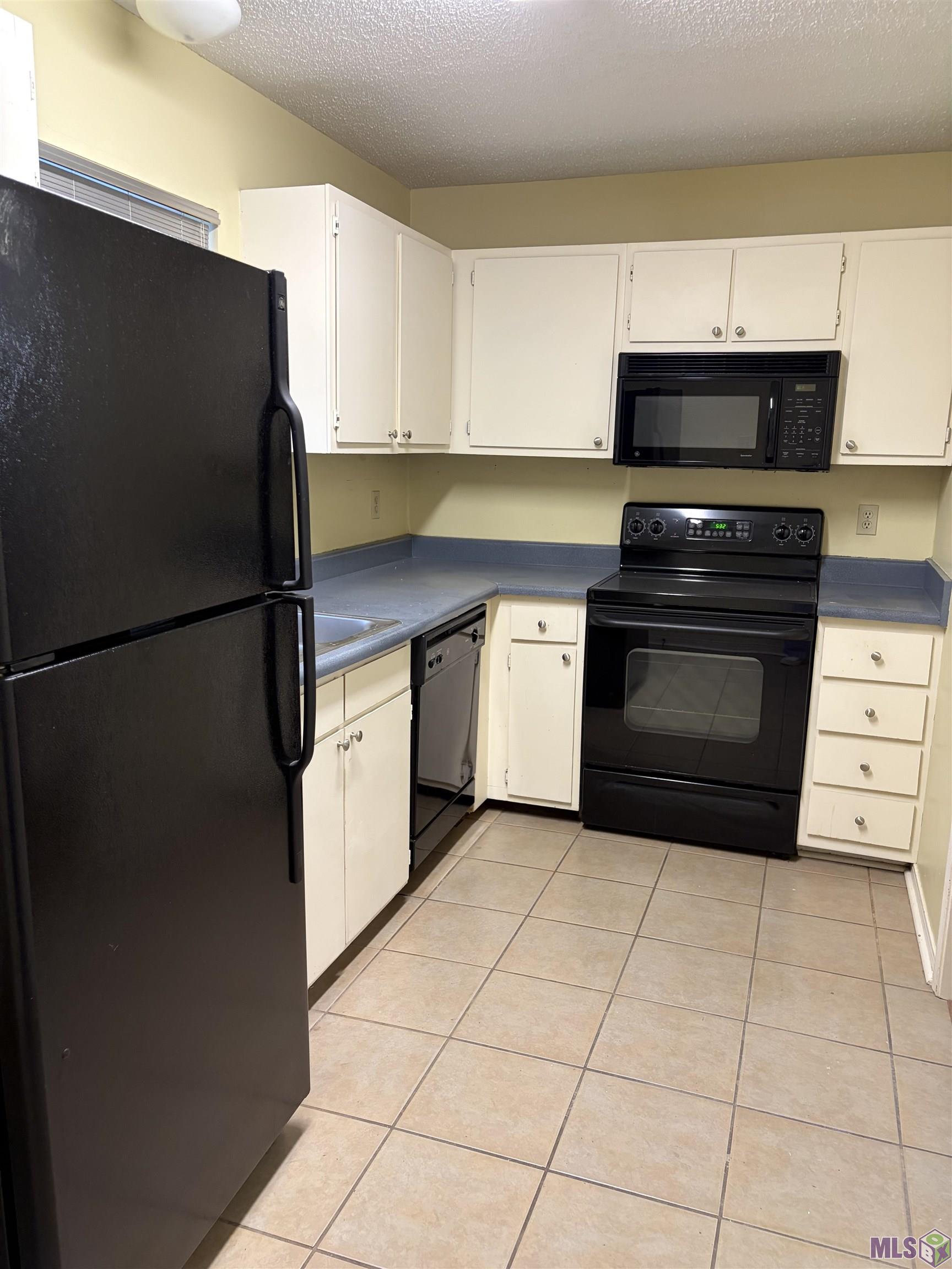 1718 Brightside Drive, Unit A Baton Rouge, LA 70820 - Photo 3 of 12 Gallery Image 3
