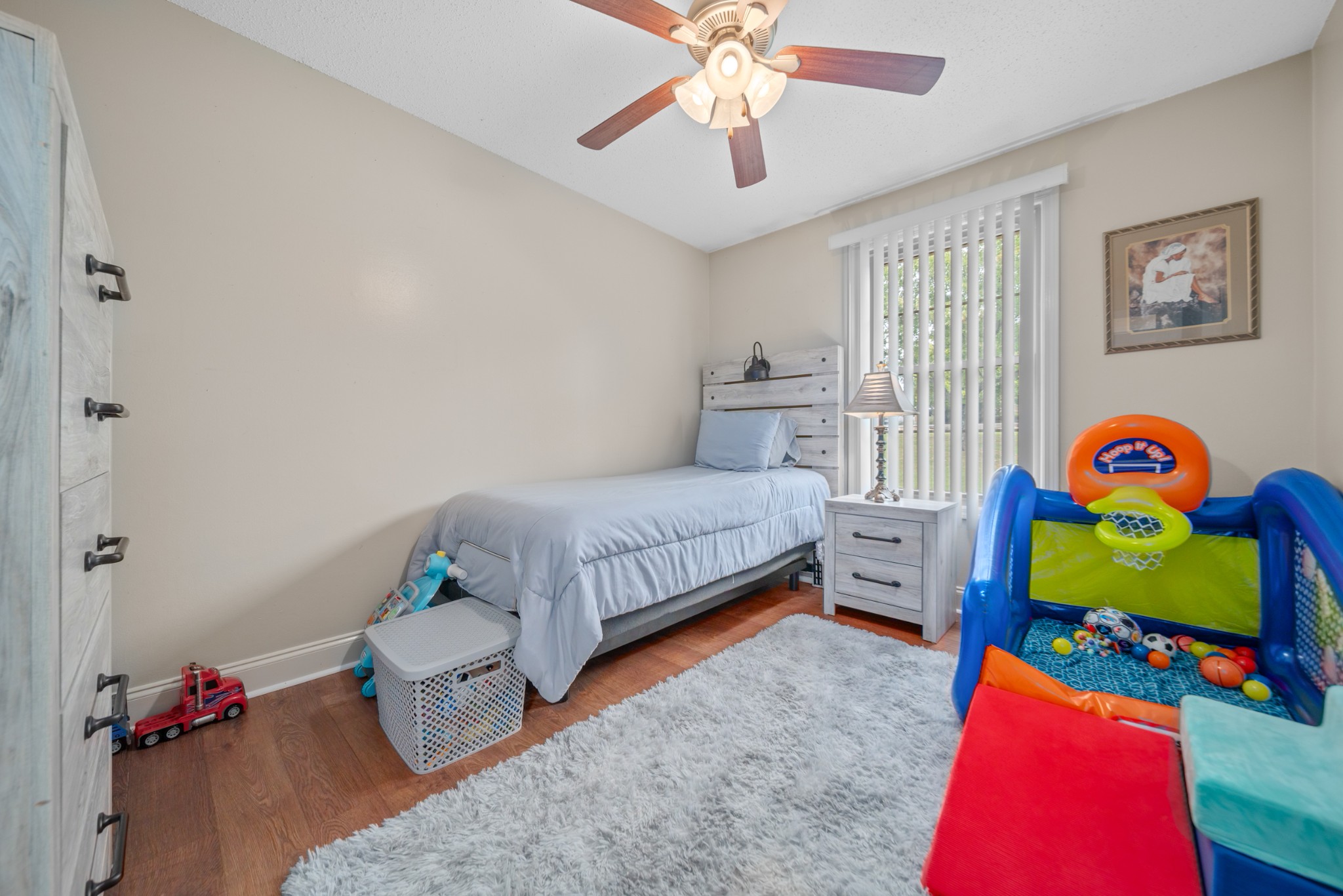 739 Pollard Road Clarksville, TN 37042 - Photo 14 of 41 a bedroom with a bed and a window