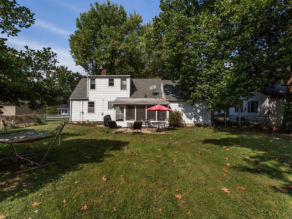2121 Douglas Road Indianapolis, IN 46220 - Photo 23 of 24 Gallery Image 23