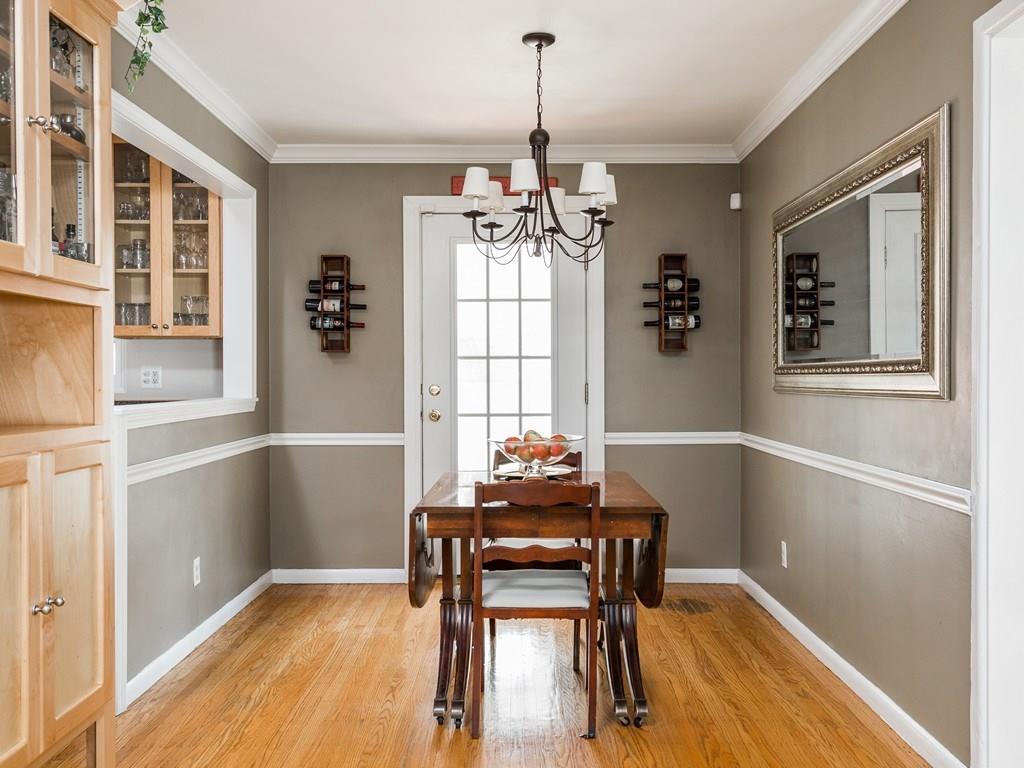 2121 Douglas Road Indianapolis, IN 46220 - Photo 5 of 24 Gallery Image 5