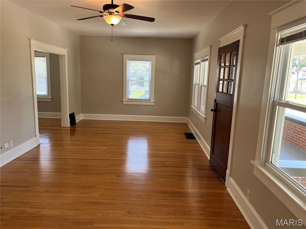 1807 Clawson Street Alton, IL 62002 - Photo 4 of 11