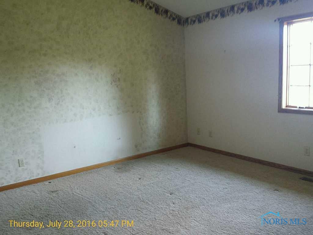 17706 County Road East Bryan, OH 43506 - Photo 9 of 10 Master Bedroom.