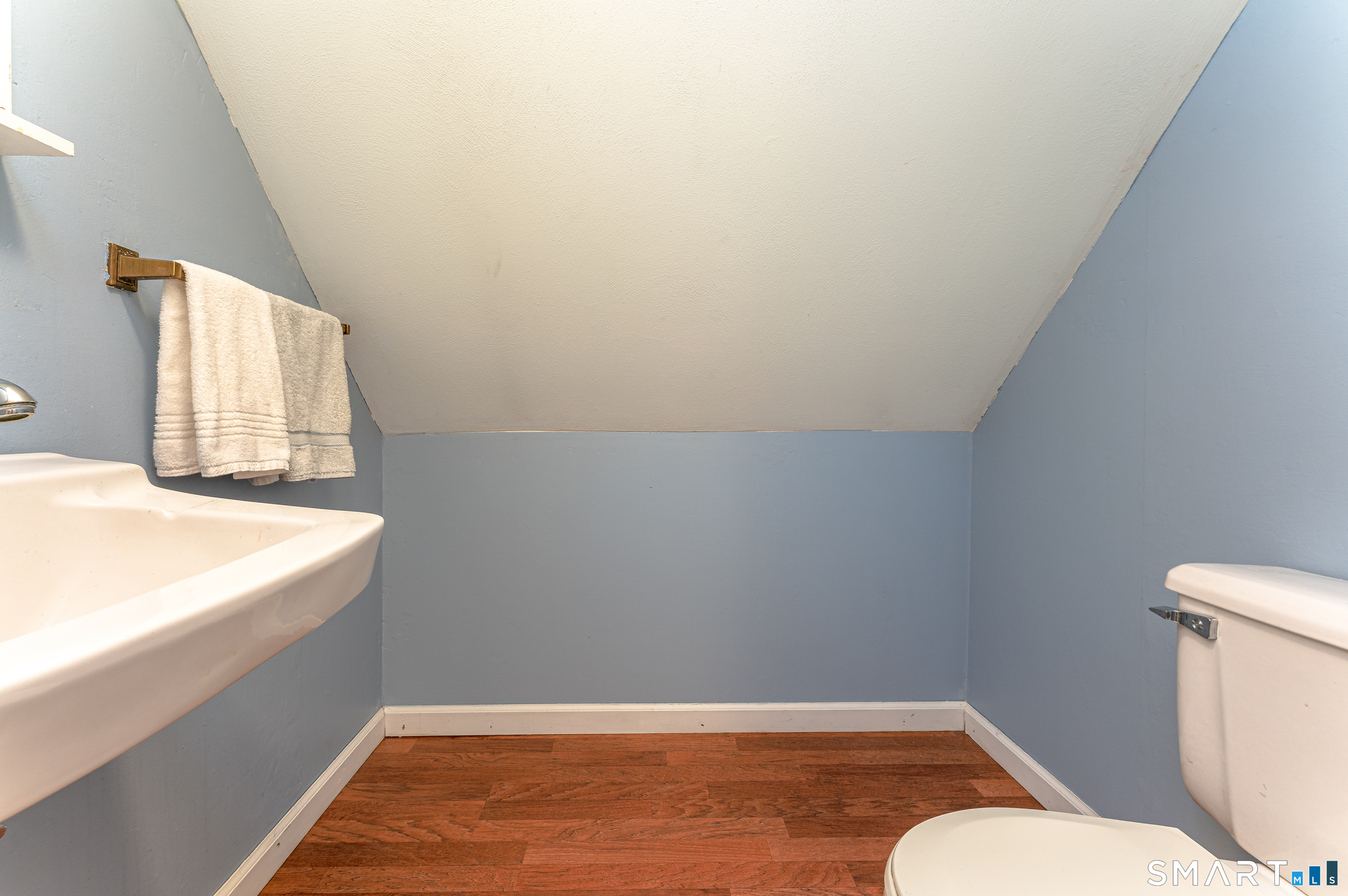 237 Alexander Avenue Waterbury, CT 06705 - Photo 24 of 31