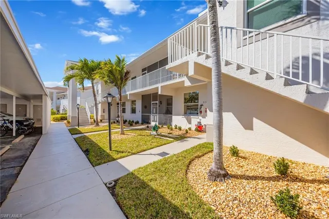 $240,000 | 20790 Country Creek Drive, Unit 522, Estero, FL 33928