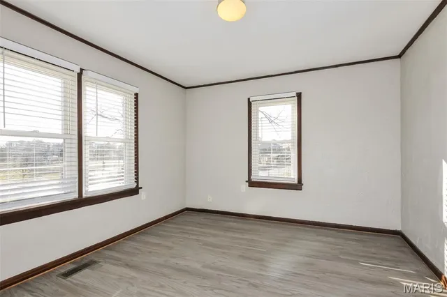 $1,515 | 1319 North Third Street, Festus, MO 63028