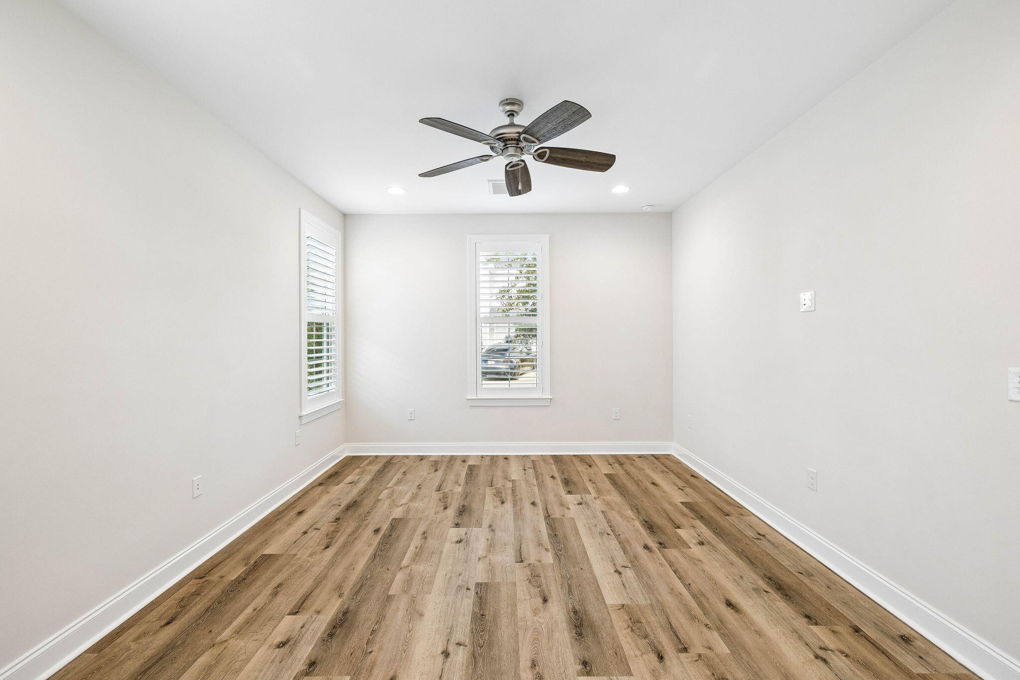 63 Roundwood Dr Inlet Beach Inlet Beach, FL 32461 - Photo 23 of 60 Primary Suite