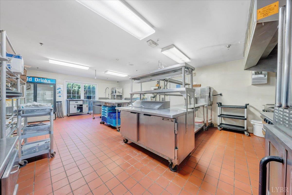 812 East Main Street Bedford, VA 24523 - Photo 54 of 93