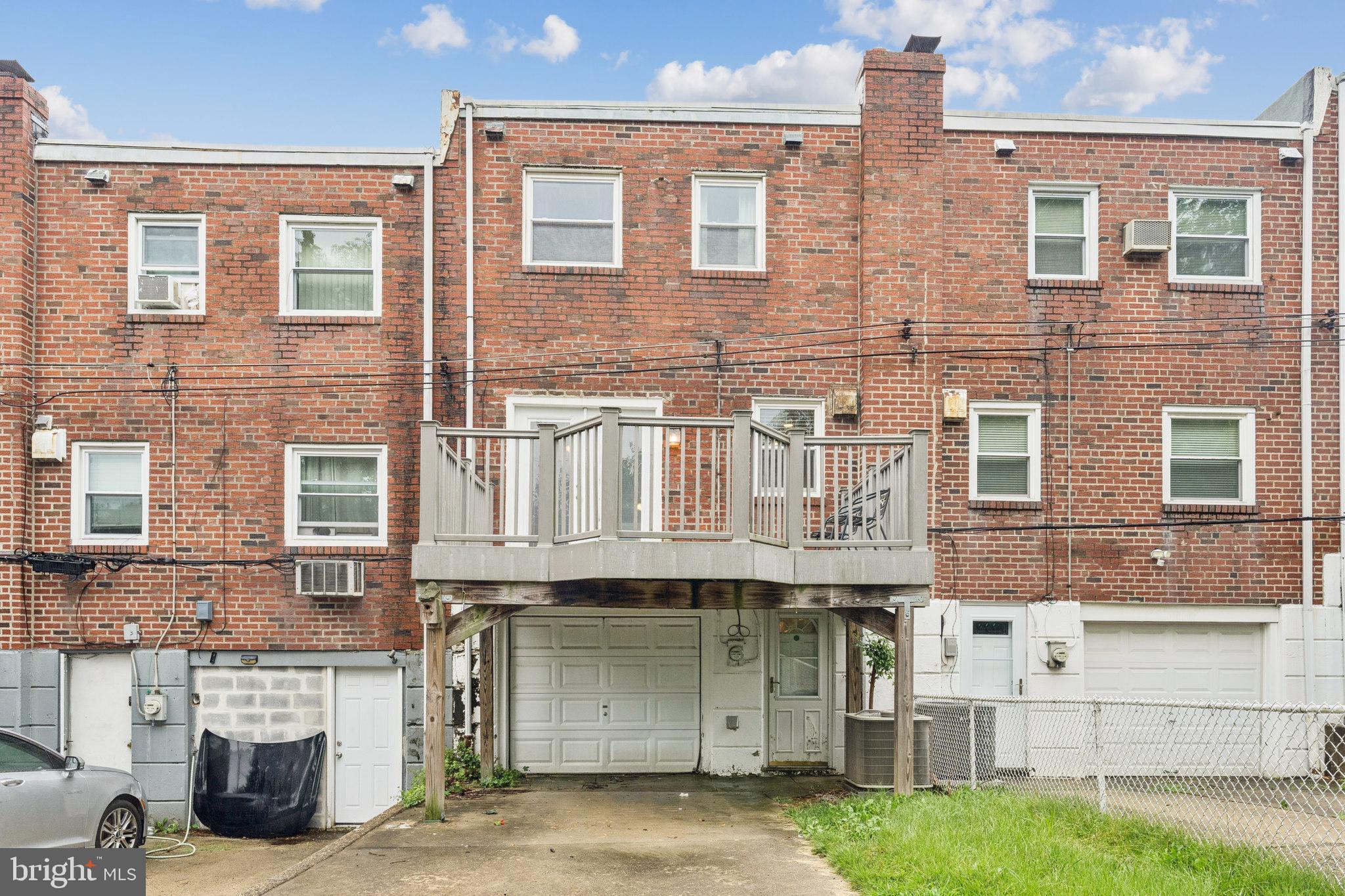 2811 Maxwell Street Philadelphia, PA 19136 - Photo 29 of 31 View of back