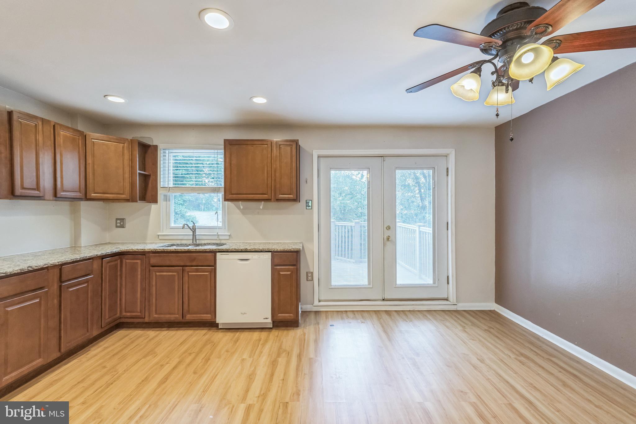 2811 Maxwell Street Philadelphia, PA 19136 - Photo 10 of 31 Kitchen w/ door leading to deck