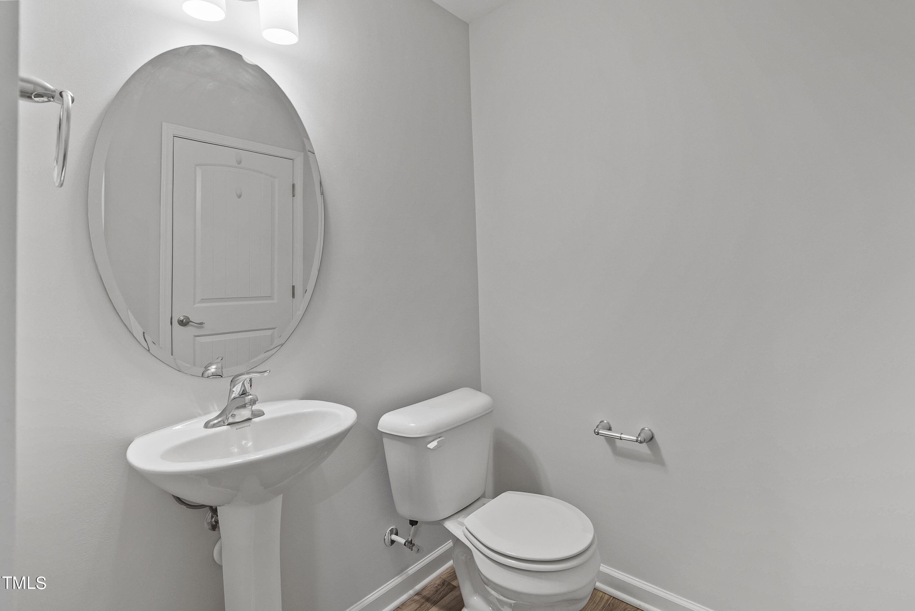 205 Socket Street Raleigh, NC 27606 - Photo 14 of 27 205socket-88