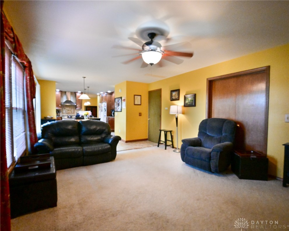 2424 Rockingham Drive Troy, OH 45373 - Photo 7 of 36