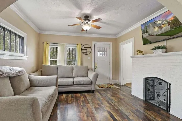 $290,000 | 7519 29th Avenue, Kenosha, WI 53143