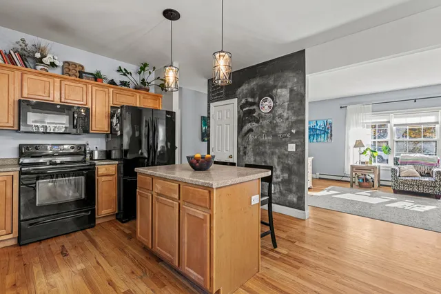 $629,000 | 20 Bittersweet Way, Windham, ME 04062