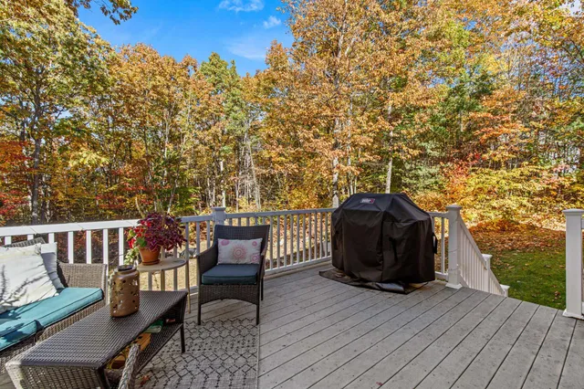 $629,000 | 20 Bittersweet Way, Windham, ME 04062
