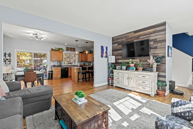 $629,000 | 20 Bittersweet Way, Windham, ME 04062