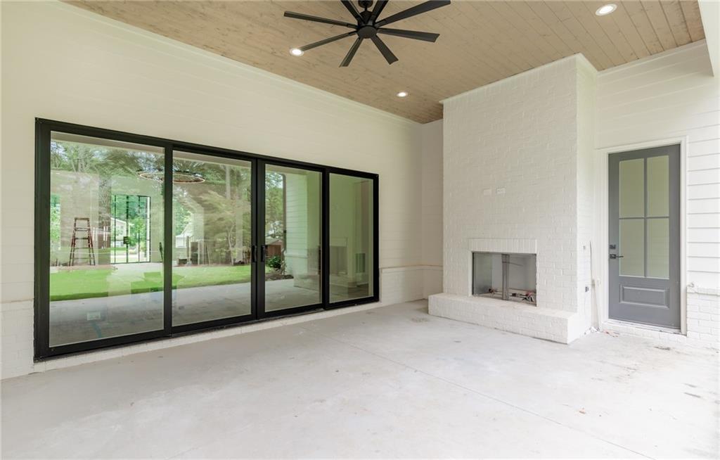 305 Hook Street Alpharetta, GA 30009 - Photo 7 of 21