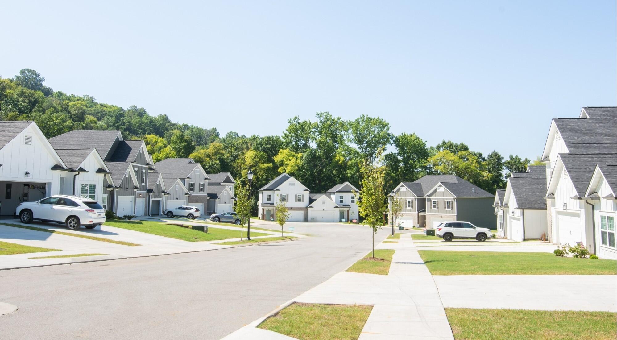 1663 Destiny Drive, Unit 12 Hixson, TN 37343 - Photo 26 of 33 Nestledown