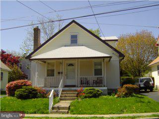 704 Grant Avenue Willow Grove, PA 19090 - Photo 1 of 4 Gallery Image 1