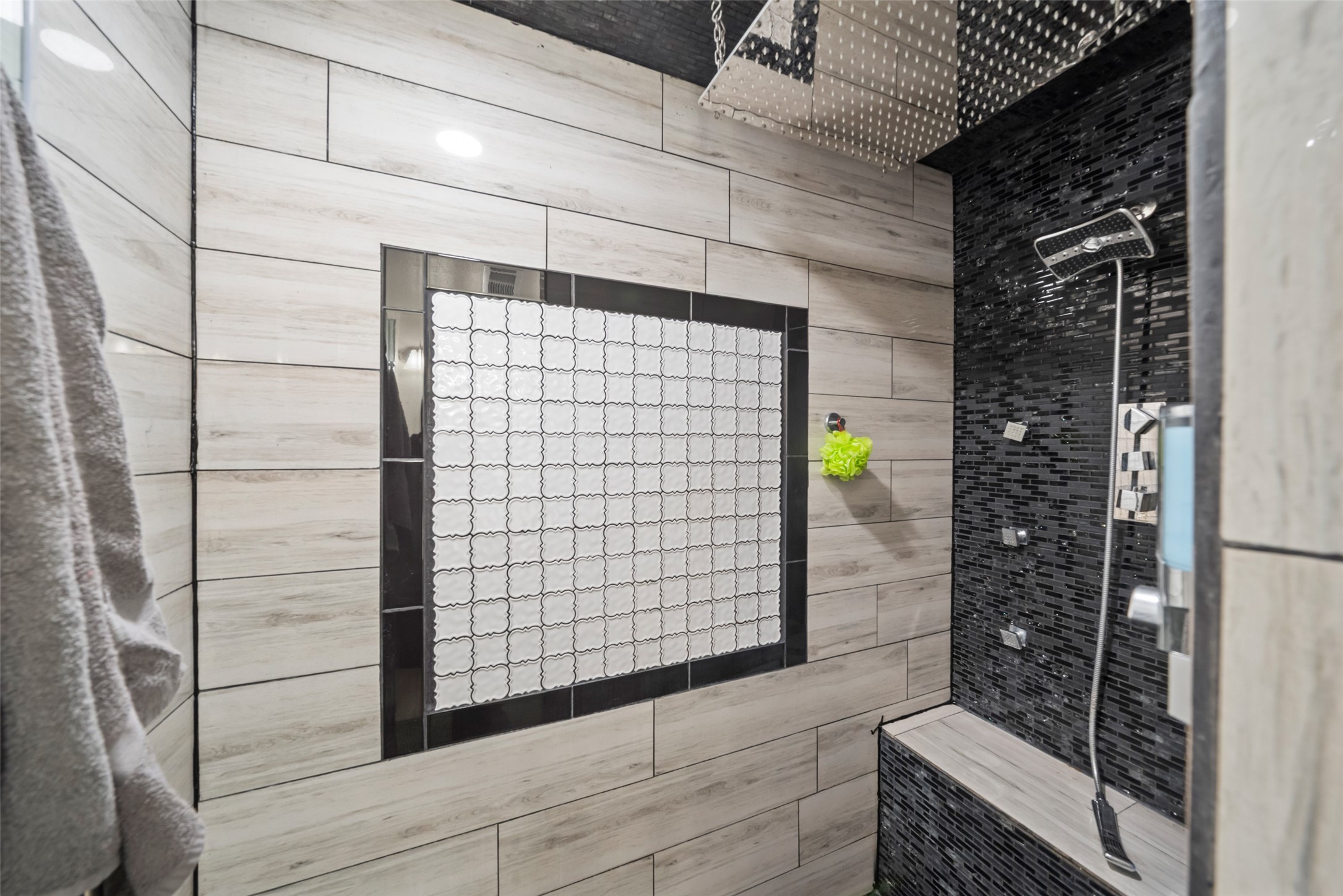 25434 Cedar Lane Splendora, TX 77372 - Photo 22 of 29 a view of shower