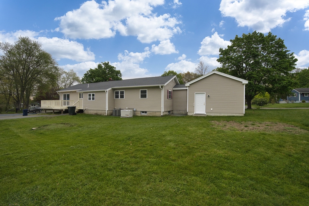 34 Michael Road Dracut, MA 01826 - Photo 3 of 14 Gallery Image 3