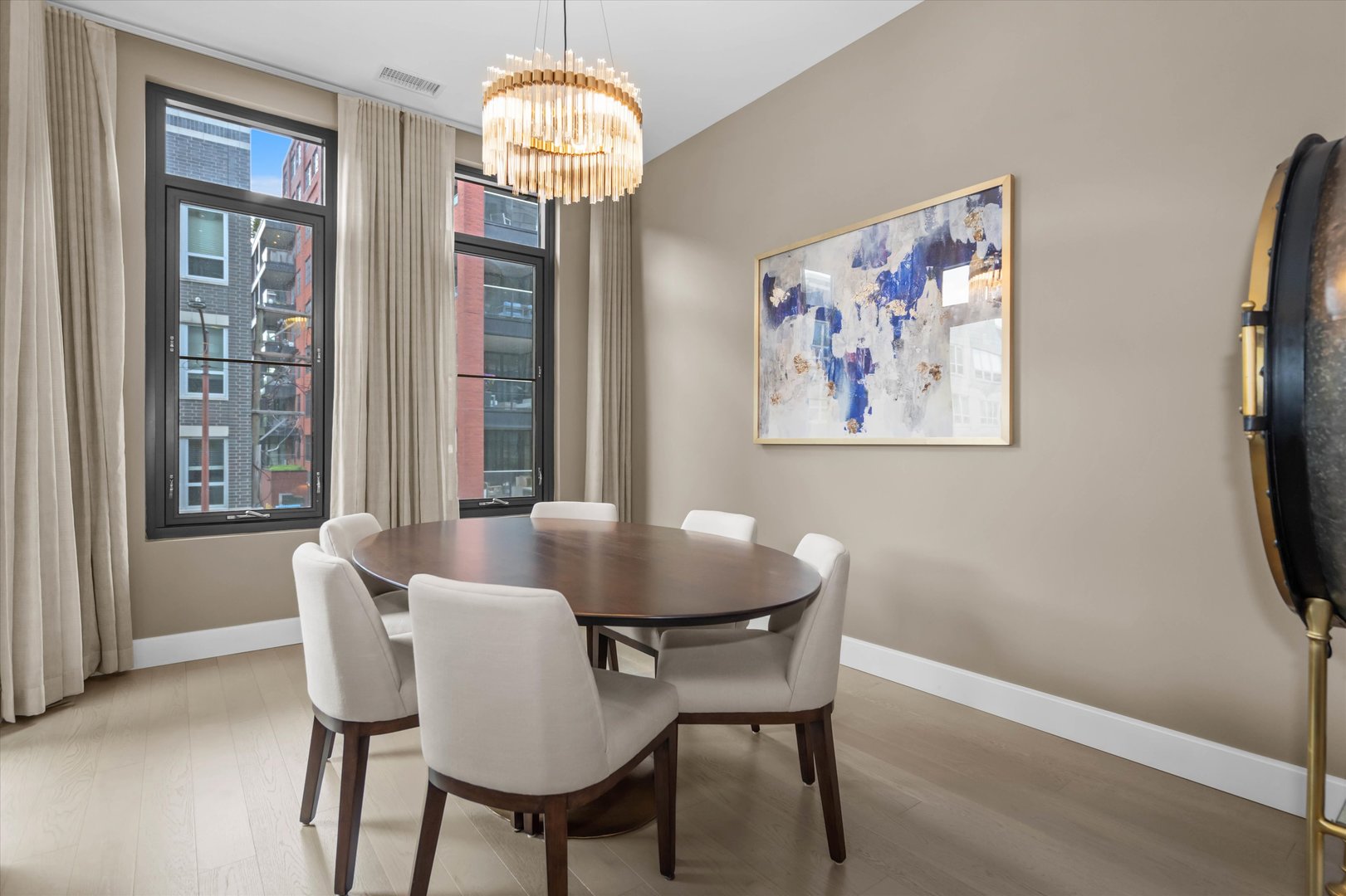 31 North Aberdeen Street, Unit 2S Chicago, IL 60607 - Photo 18 of 33 a dining room with furniture and window