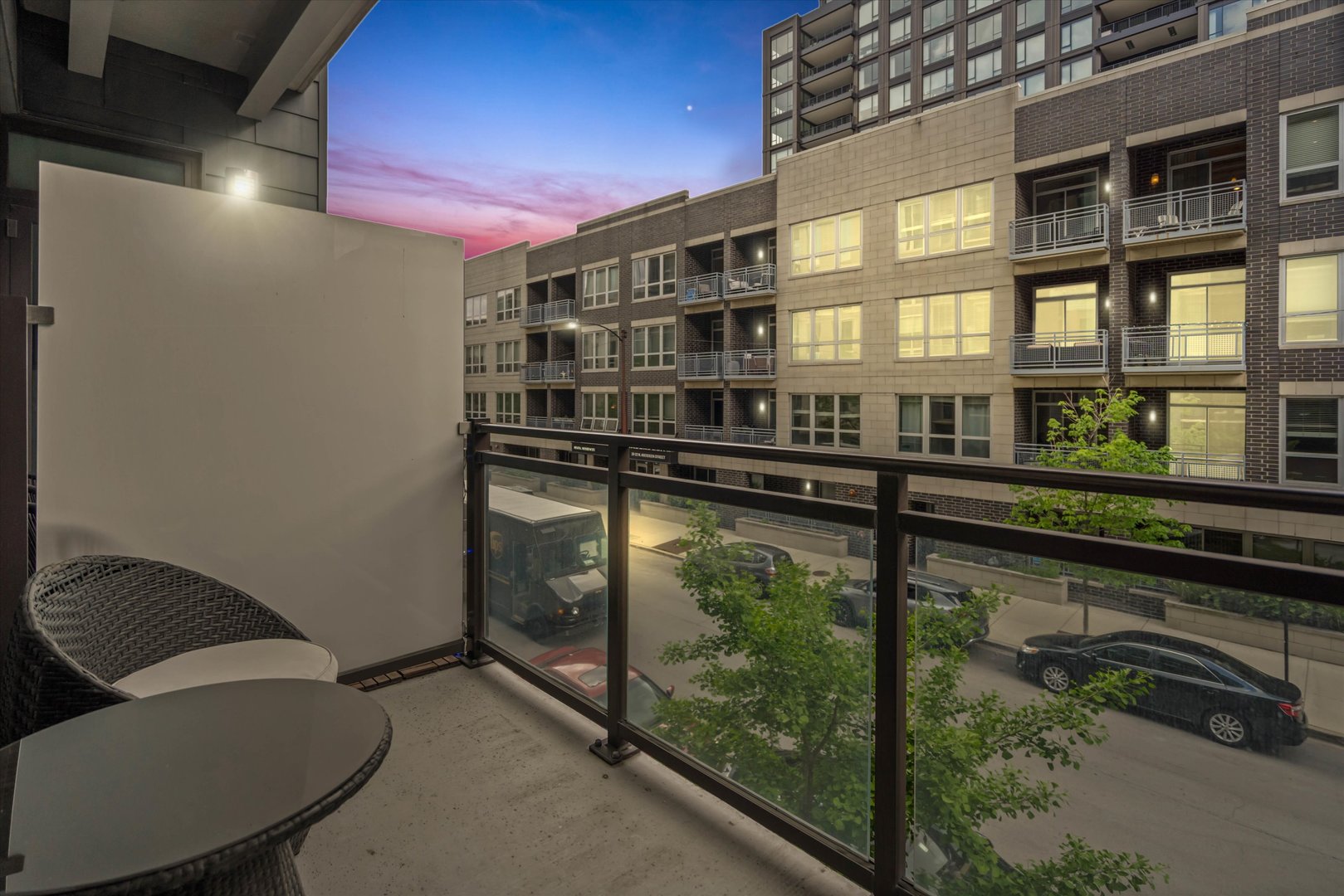 31 North Aberdeen Street, Unit 2S Chicago, IL 60607 - Photo 21 of 33 a view of a balcony with chairs