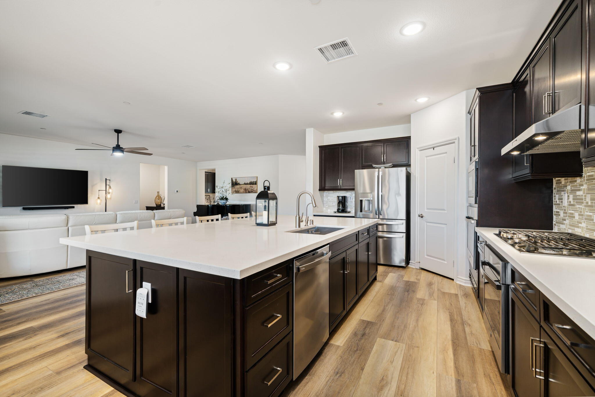 41876 Regona Road Indio, CA 92203 - Photo 41 of 83 47-web-or-mls-JLRegona_OPMG_0526_047