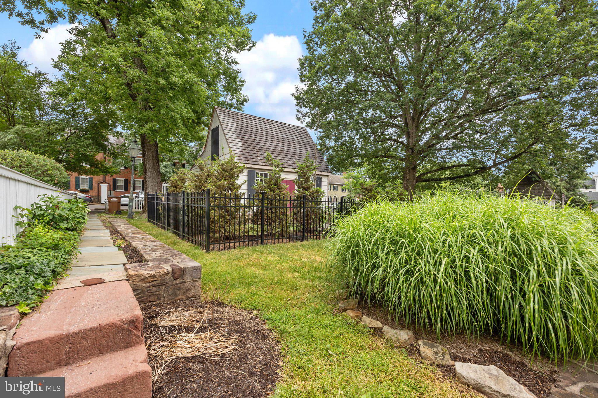 111 South State Street Newtown, PA 18940 - Photo 28 of 37 a view of a garden with pathway