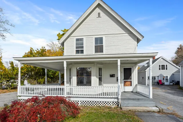 $650,000 | 8 Birch Street, Derry, NH 03038