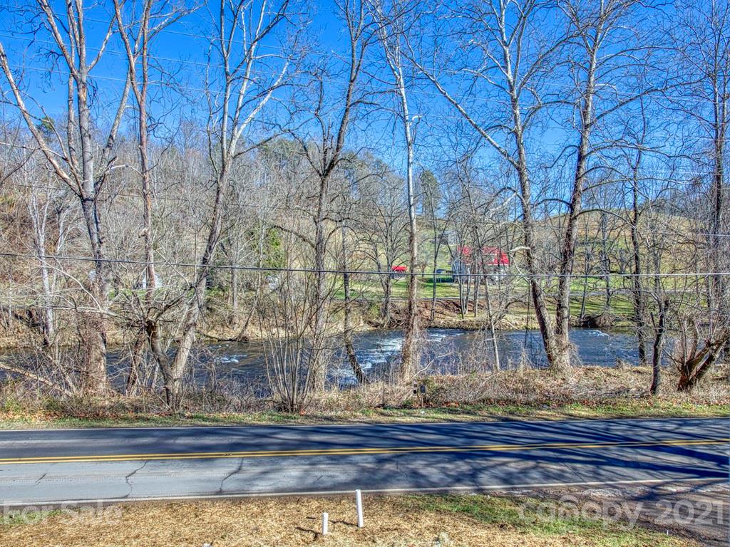 2524 Old Clyde Road Clyde, NC 28721 - Photo 5 of 30