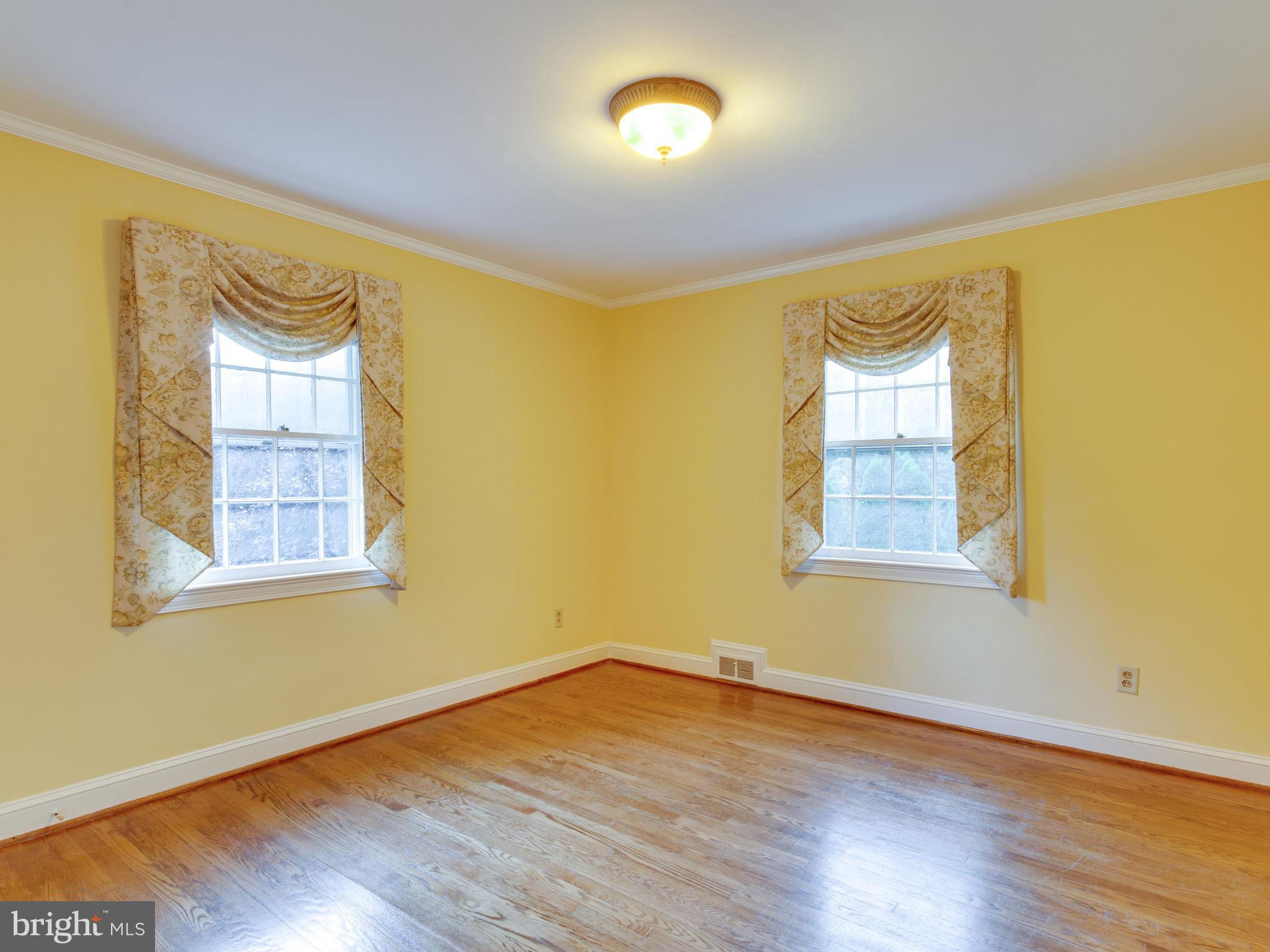 5406 Springlake Way Baltimore, MD 21212 - Photo 16 of 30 Bedroom