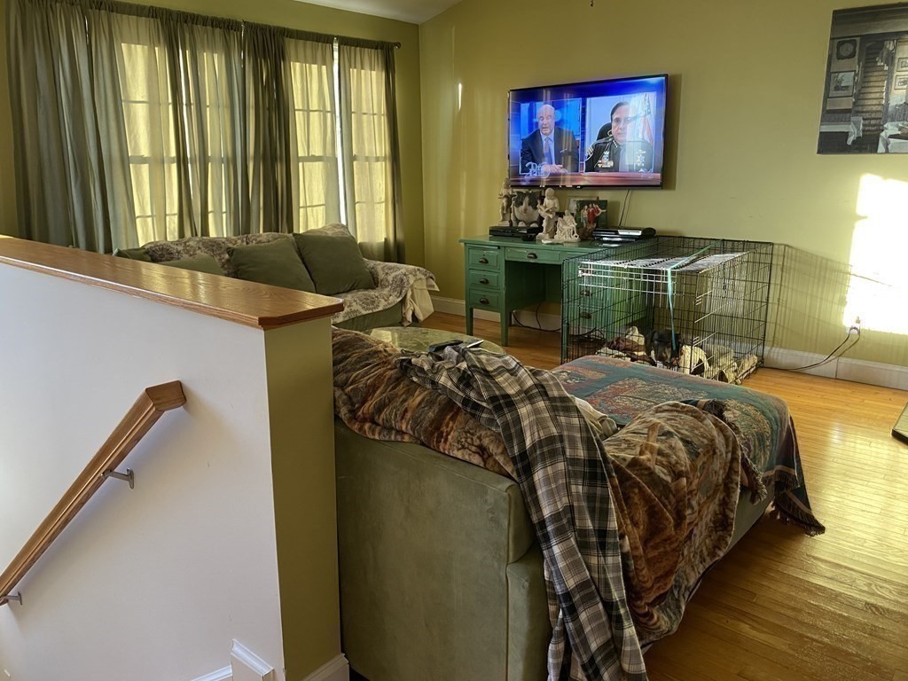 44 Dawson Road Worcester, MA 01602 - Photo 9 of 29 Gallery Image 9