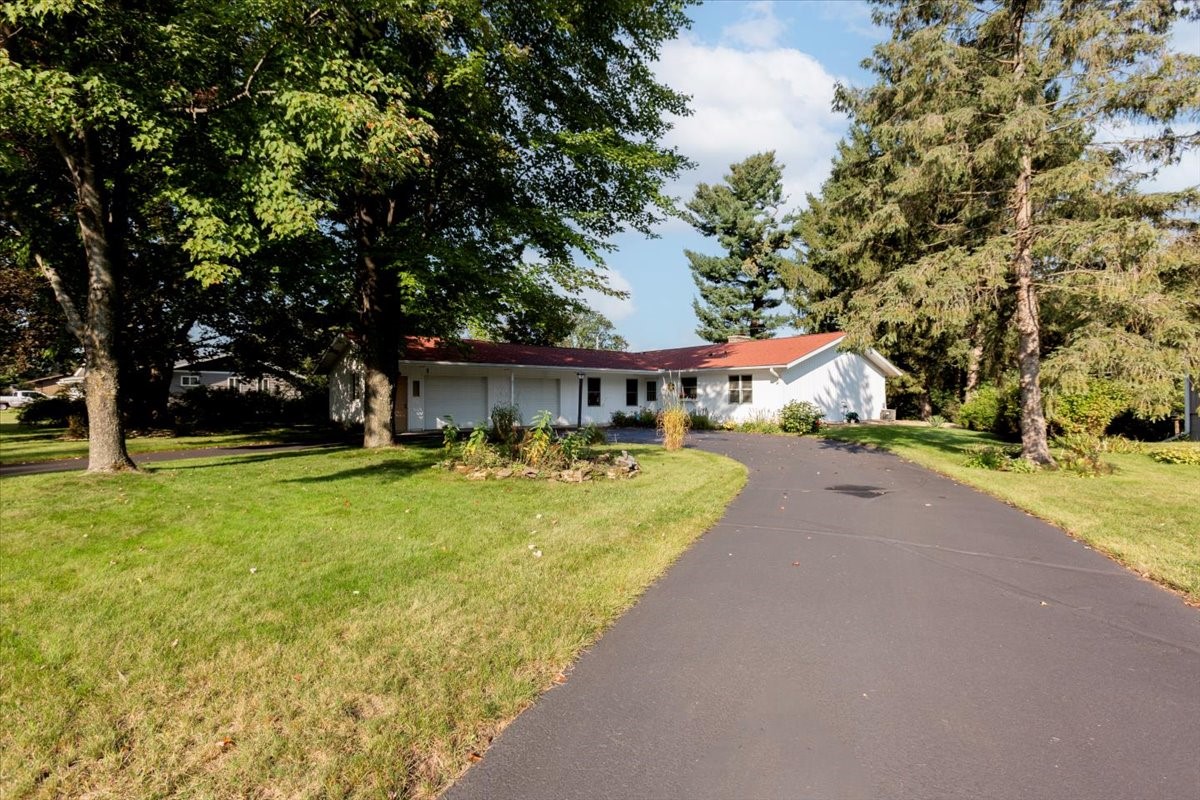785 River Heights Road Menomonie, WI 54751 - Photo 1 of 1