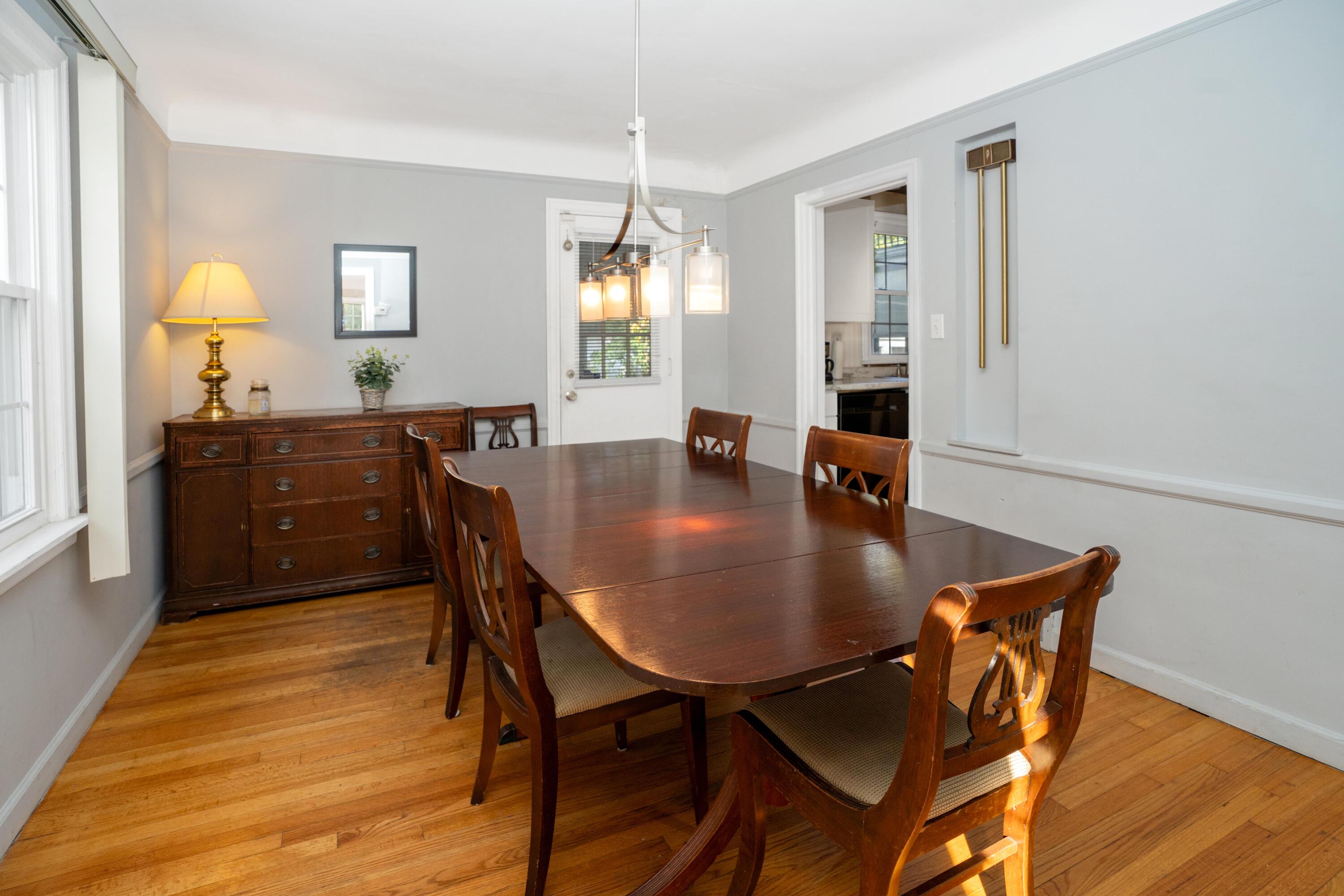 20217 Stratford Road Detroit, MI 48221 - Photo 8 of 40 DiningRoom01