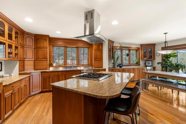 $1,580,000 | 1 Elm Road, Hanover, NH 03750
